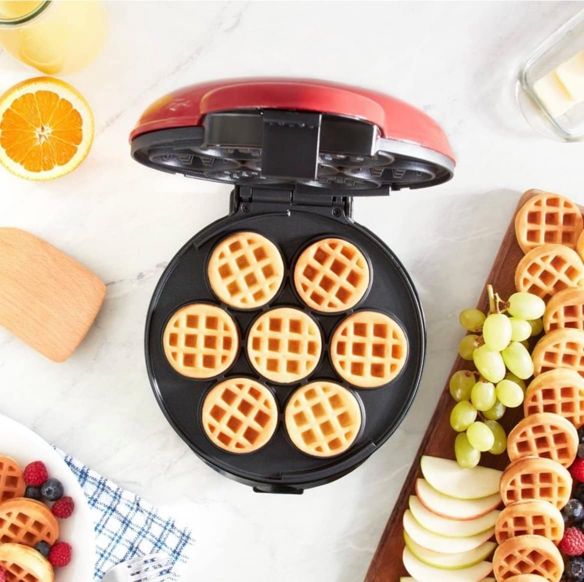 Dash - Express Waffle Bite Maker -Red
